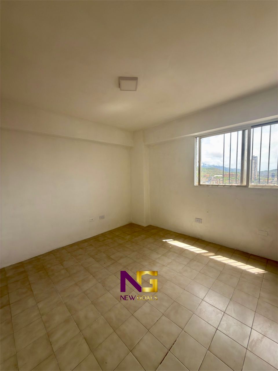 2-bedroom-apartment-for-sale-on-4-de-Mayo-Avenue-A-013-2