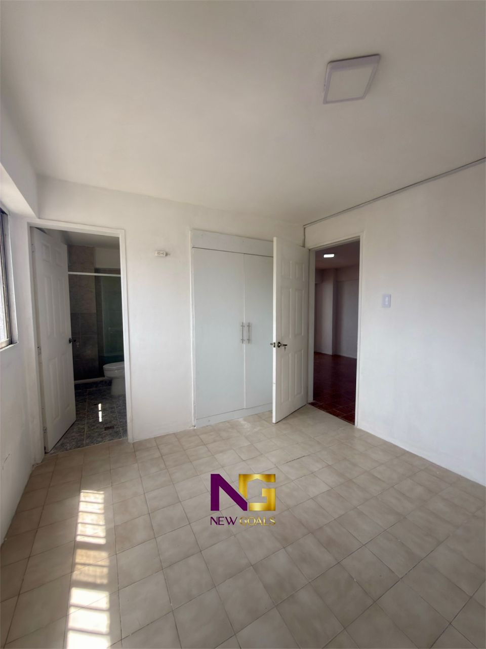 2-bedroom-apartment-for-sale-on-4-de-Mayo-Avenue-A-013-7