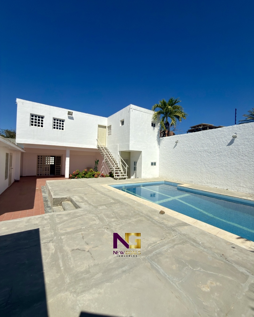 En-venta-Casa-con-excelencia-y-amplitud-en-Costa-Azul-12