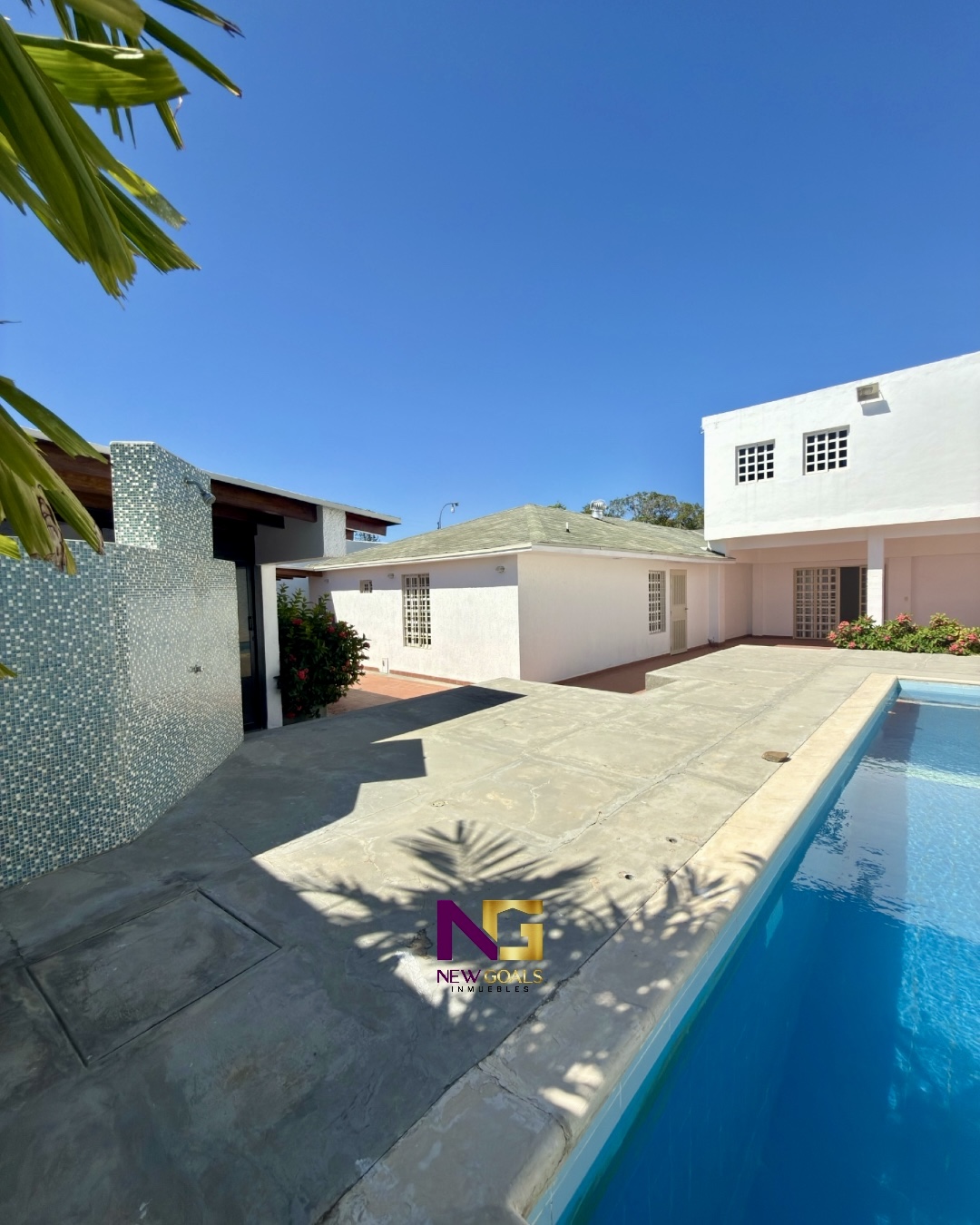 En-venta-Casa-con-excelencia-y-amplitud-en-Costa-Azul-13