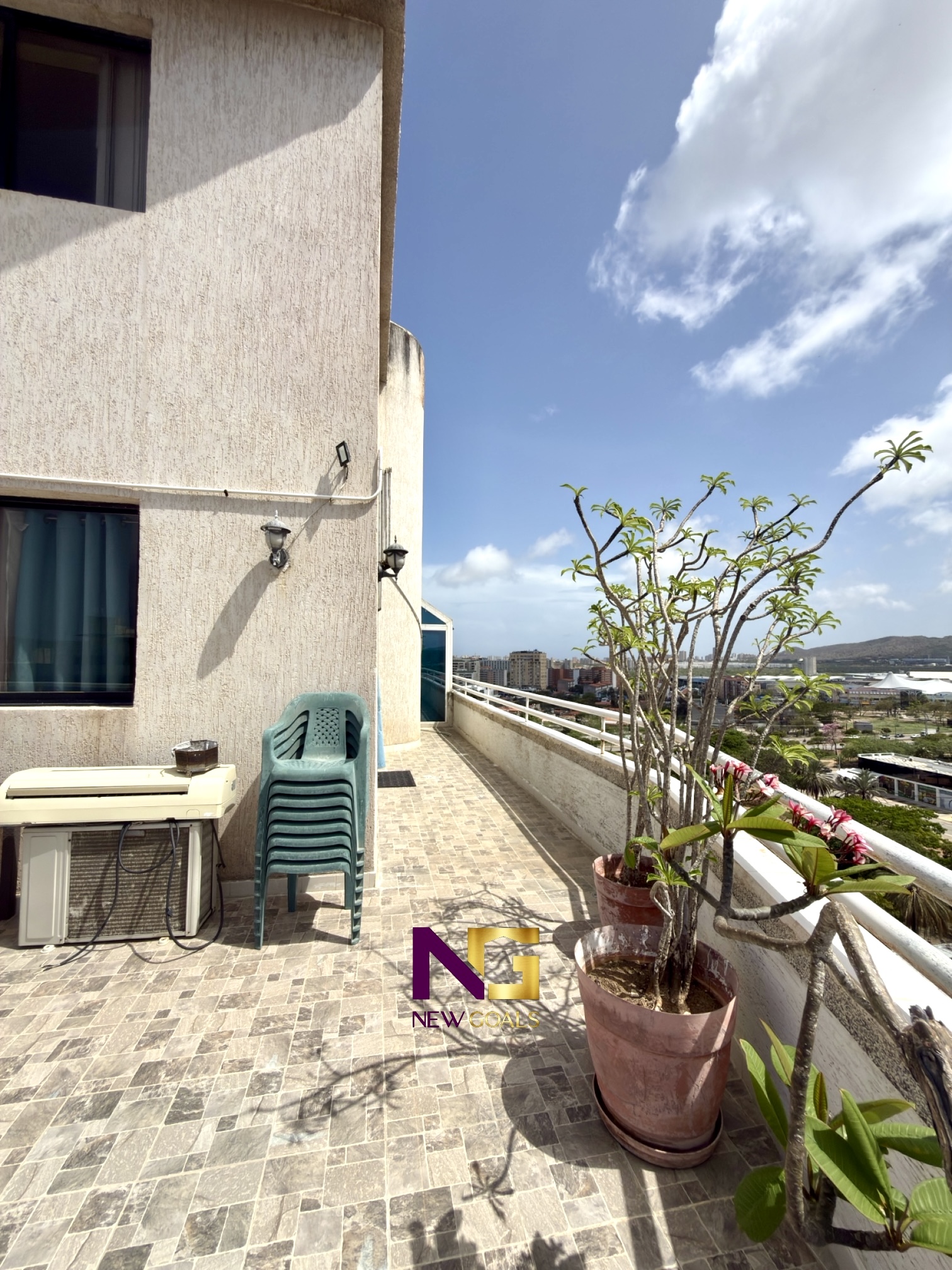 En-venta-PH-en-Urbanizacion-Jorge-Coll-Guatacare-Park-5