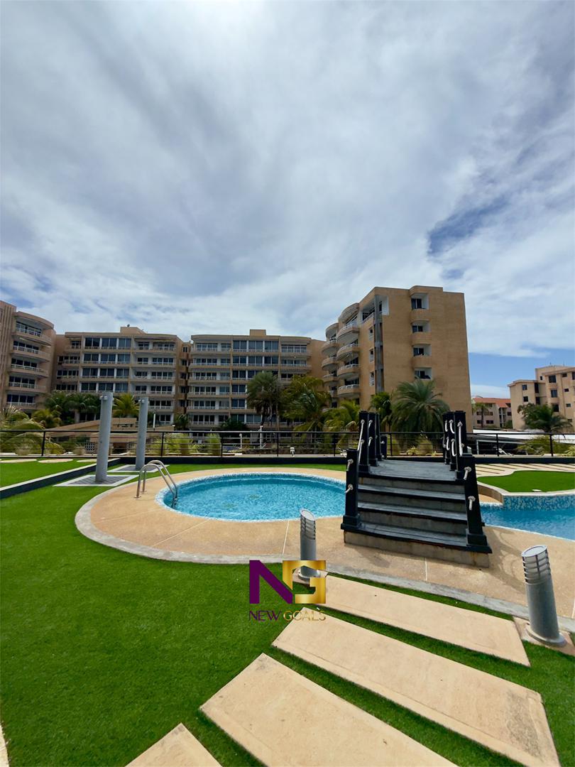 En-venta-apartamento-al-lado-de-City-Place-2