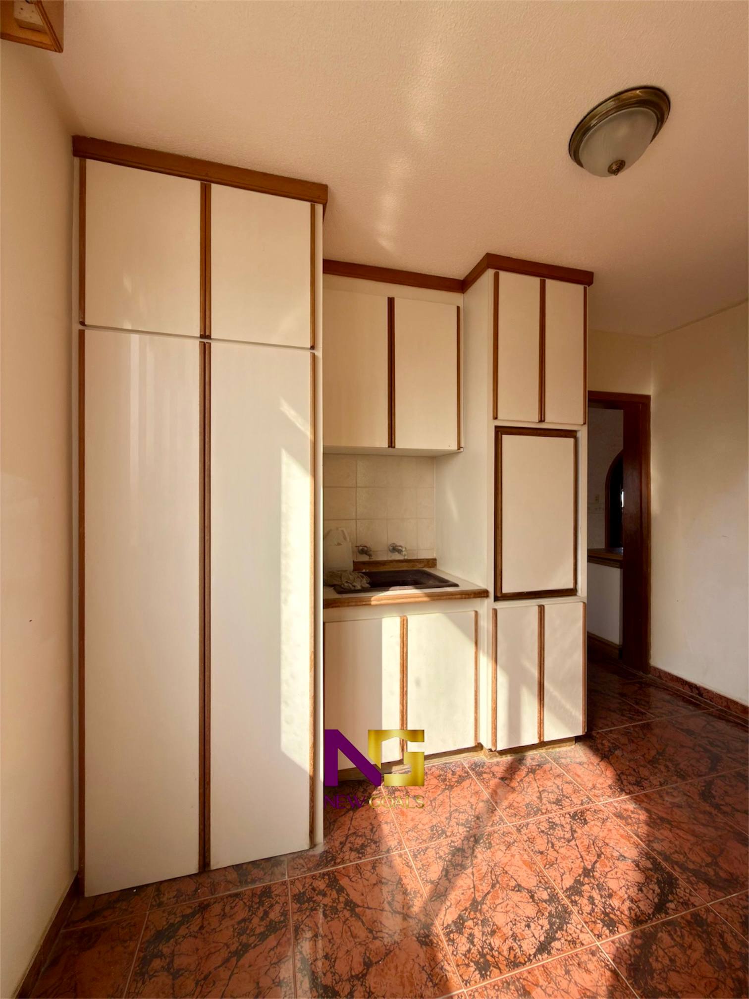 En-venta-apartamento-con-anexo-en-sabanamar-8