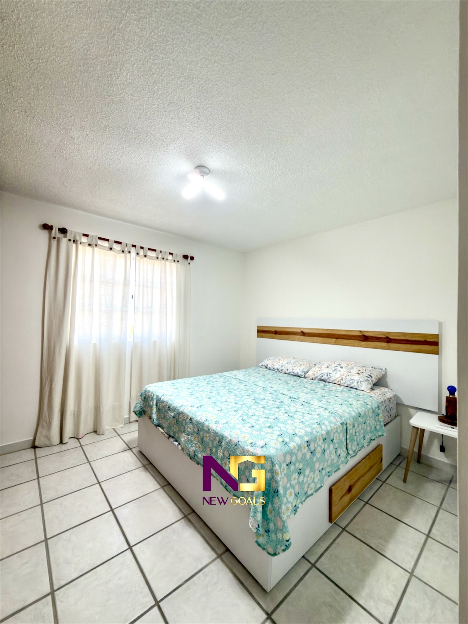 En-venta-apartamento-de-2-hab.-en-La-Marina-5