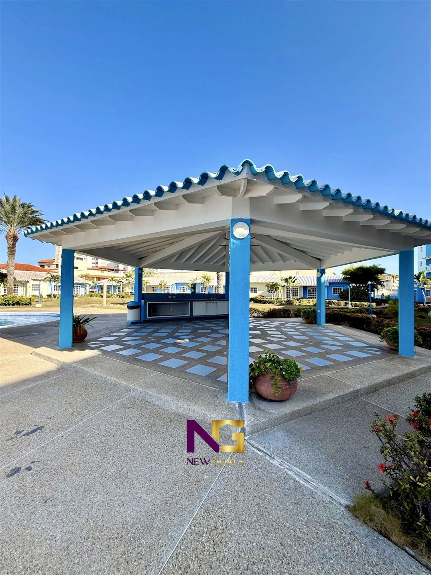 En-venta-apartamento-de-2-hab.-en-La-Marina-8