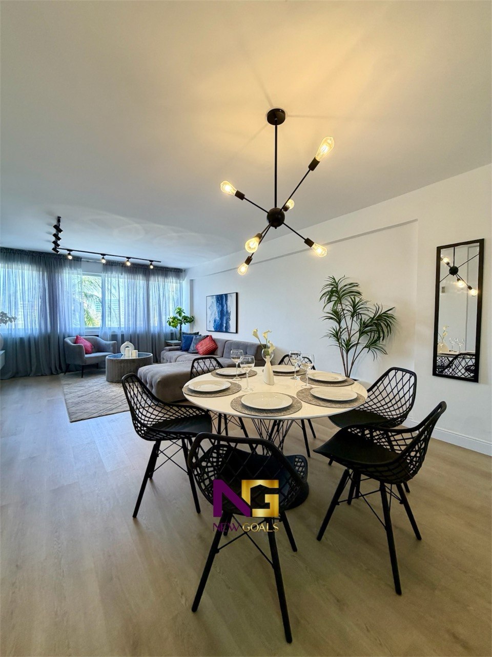 En-venta-apartamento-en-Conj.-Resd.-Costa-de-Oro-A-23-7