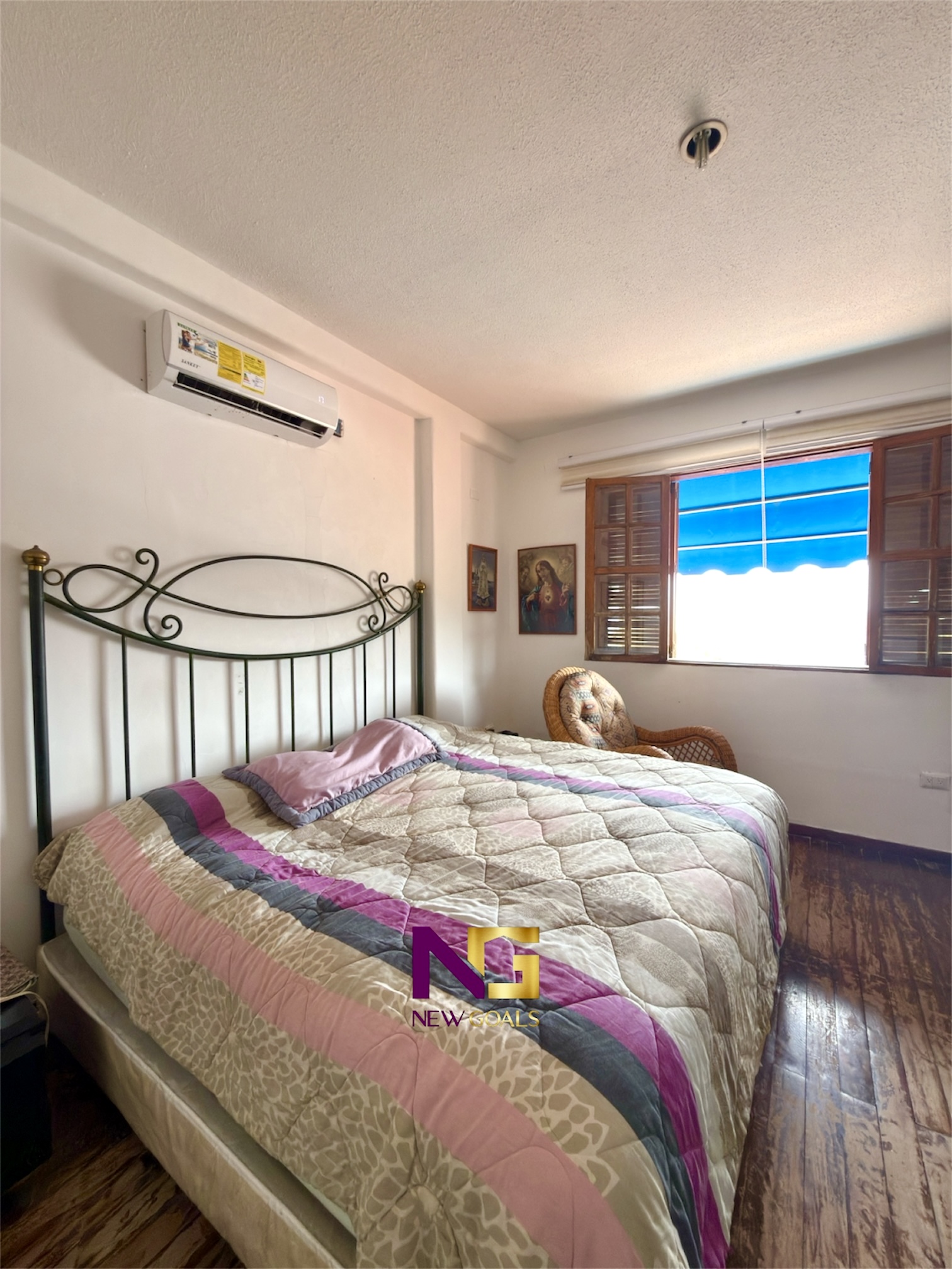 En-venta-casa-ubicada-en-urbanizacion-privada-Paraiso-I-C-011-9