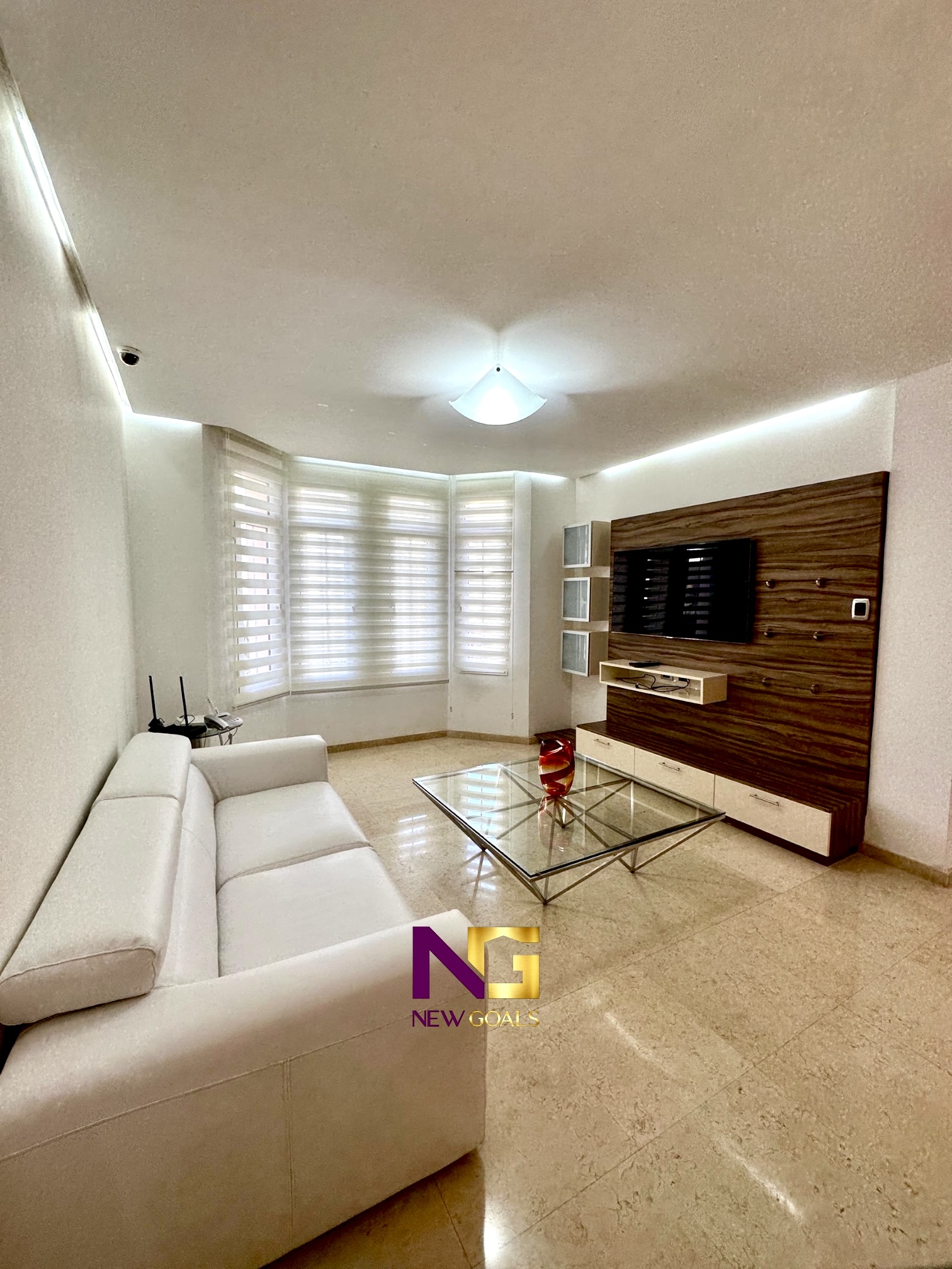 En-venta-propiedad-en-Conj.-Resd.-Royal-Crown-Porlamar-3