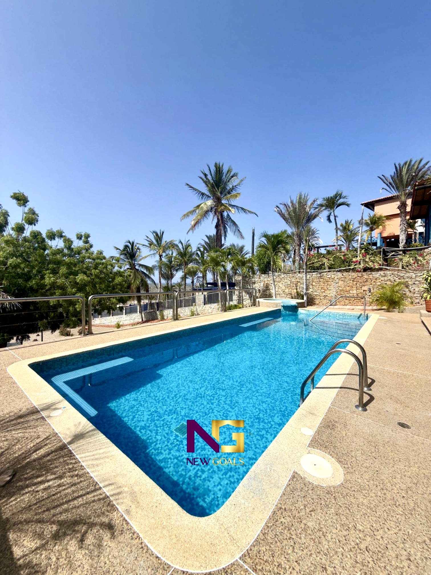 En-venta-quinta-en-conjunto-residencial-casa-de-campo-13