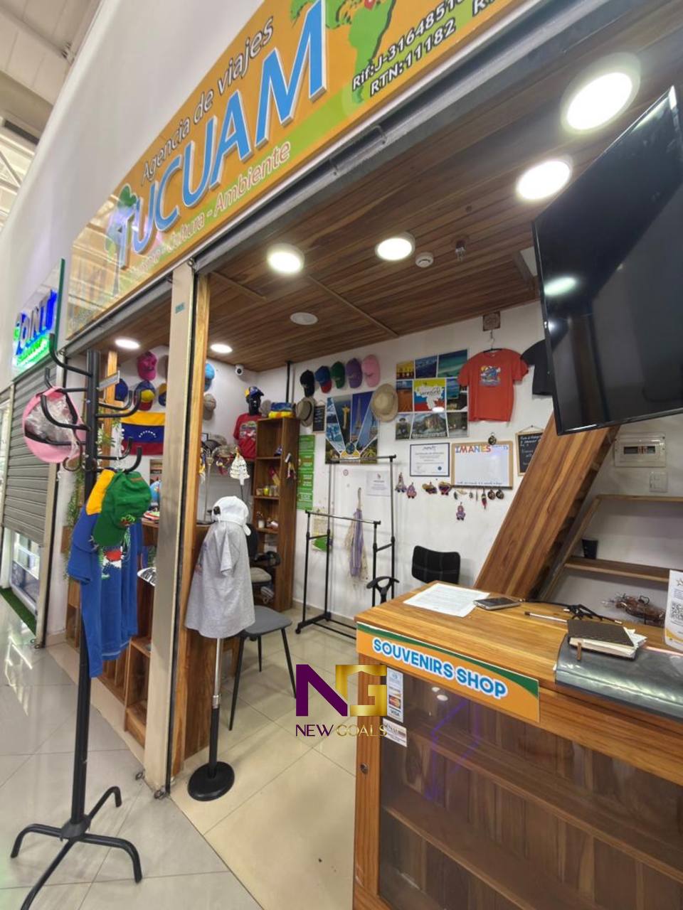 En-venta-local-comercial-en-Mercado-la-Isla-1